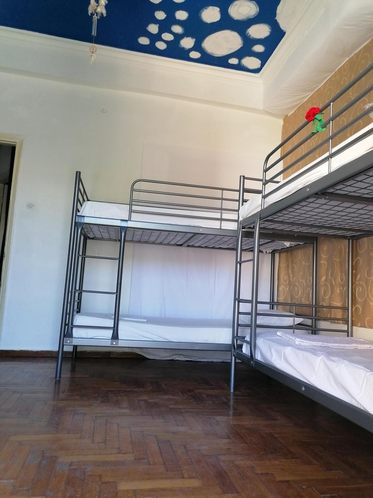 Thissio Room In The Apartmen Share アテネ エクステリア 写真